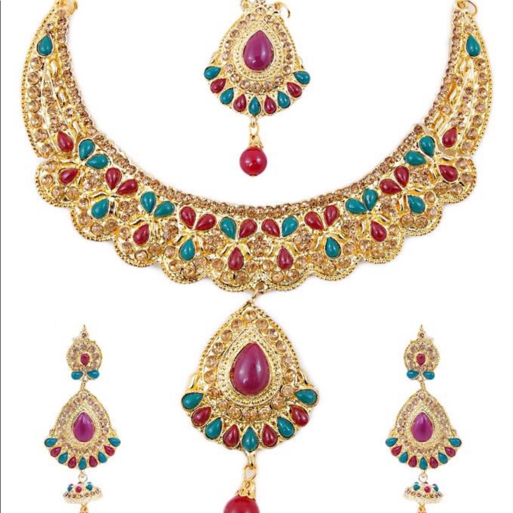 Indian jewelry set